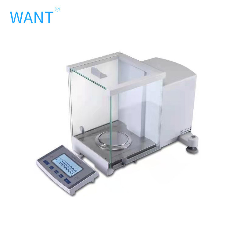 How to clean a laboratory electronic balance?